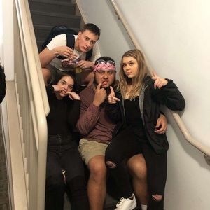 Meet your Posher, Joe